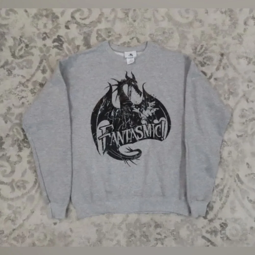 Vintage 90’s Disney Parks Fantasmic Mikey crewneck. Size L - Picture 1 of 7